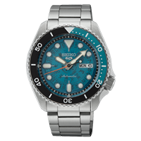 Armbanduhr Seiko Herr 5 Sport in Stahl SRPJ45K1